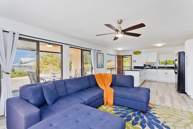 Discover a private tropical estate in desirable Kona Acres where - photo 22