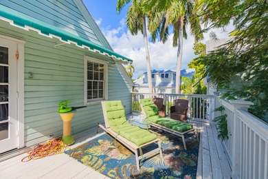Charming Single family home with multiple guest cottages in - photo 28