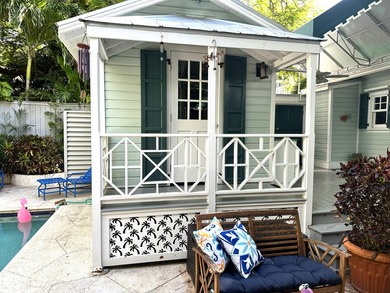 Charming Single family home with multiple guest cottages in - photo 34
