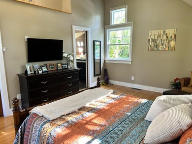 Charming Single family home with multiple guest cottages in - photo 44