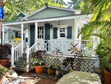 Charming Single family home with multiple guest cottages in - photo 50