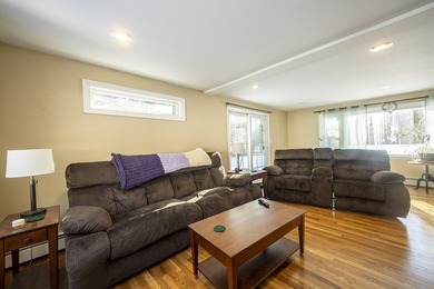 Welcome to 94 Boxford St, where the next chapter of your story - photo 2