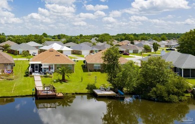 $5,000 toward buyer's closing costs! Private lakefront home with - photo 8