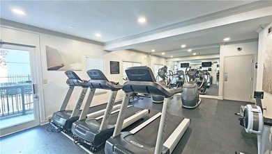 Great home in the heart of Midtown. Freshly painted all new