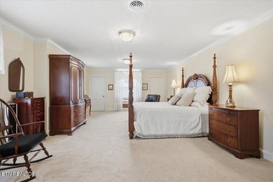 Step into a piece of Clinton's history at 607 S. Charles G - photo 28