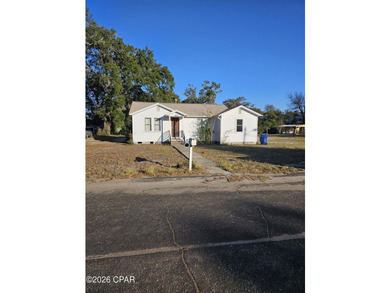 Perfect first home or investment property. The home is in - photo 1
