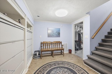 Step into a piece of Clinton's history at 607 S. Charles G - photo 36