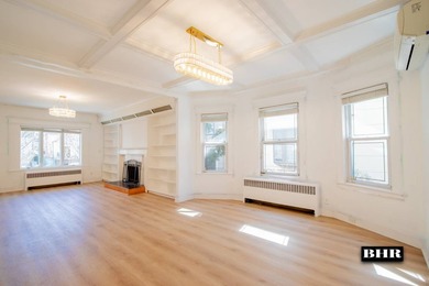 Manhattan Beach - Fully Detached Single-Family Home. Welcome to - photo 2