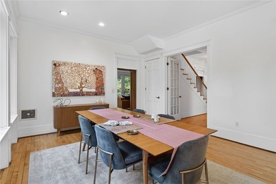 Welcome to your dream retreat, a captivating 3-bedroom - photo 13