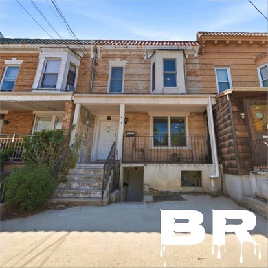 Welcome to this MIC immaculate single family home with a front - photo 25