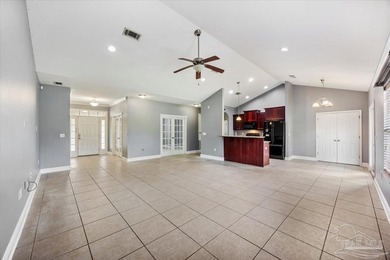 CONTEMPORARY CRAFTSMAN WITH FLEXIBLE LIVING SPACES AND ROOM TO - photo 5