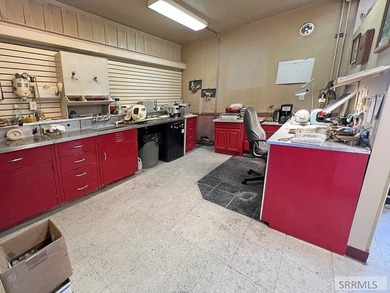 GREAT INVESTMENT OPPORTUNITY LOCATED BY THE NEW MAVERICK WITH