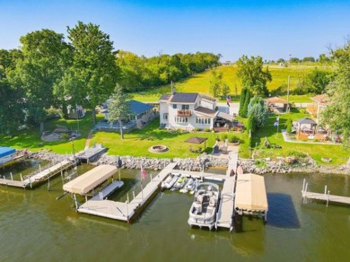 Lake Home For Sale in Edgerton, Wisconsin