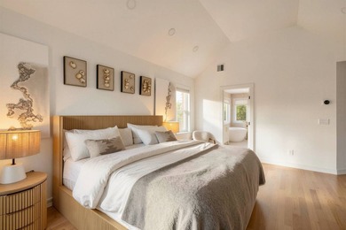 Searching for the perfect Hamptons retreat? Your search may end - photo 17