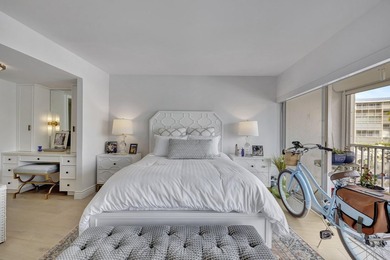 Enjoy tranquil water and marina views from your oversized - photo 22