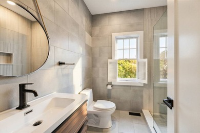 Searching for the perfect Hamptons retreat? Your search may end - photo 29