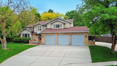 (private lake, pond, creek) Home For Sale in Smithfield Utah