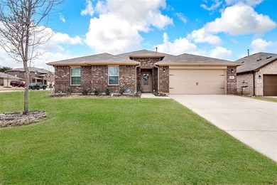 Lake Pat Cleburne Home For Sale in Cleburne Texas