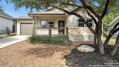 Lake Home For Sale in Canyon Lake, Texas