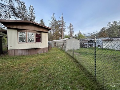 Affordable riverfront living, perfect for fishermen, this one - photo 8