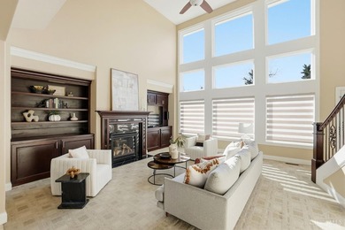 Enjoy exceptional flexibility & space in this thoughtfully - photo 4