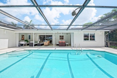 RARELY AVAILABLE IN BONAVENTURE LAKES! This exceptional - photo 14