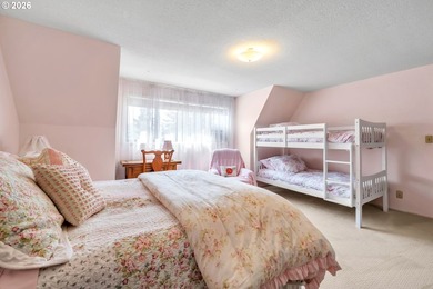 Set within the scenic Mohawk River Valley, this exceptional - photo 19