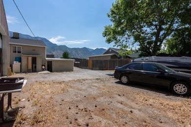 Located directly across from Cascade Elementary, this East Orem - photo 20