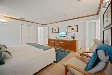 RARELY AVAILABLE IN BONAVENTURE LAKES! This exceptional - photo 27