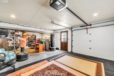 Set within the scenic Mohawk River Valley, this exceptional - photo 27