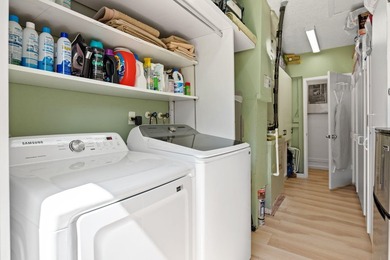 RARELY AVAILABLE IN BONAVENTURE LAKES! This exceptional - photo 41