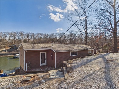 Lake of the Ozarks Home For Sale in Sunrise Beach Missouri