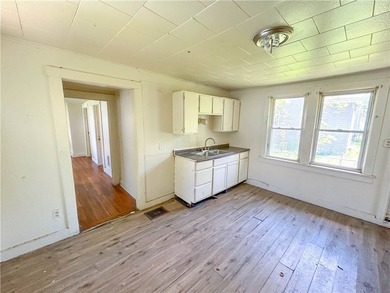 Don't miss this opportunity in a location with a ton of upside - photo 7
