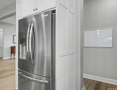 Move-in ready 4BR/3BA home in the gated Arlington Park community - photo 13