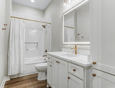 Move-in ready 4BR/3BA home in the gated Arlington Park community - photo 30