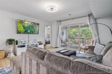 Completely renovated and move-in ready, this beautiful 2 bed, 2 - photo 10