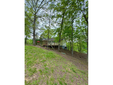 Check out this gorgeous lake front home on beautiful lake Malone - photo 10