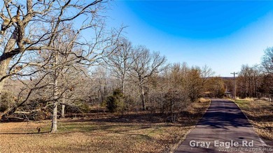 Discover the perfect opportunity to own 7.5 acres in the heart - photo 7