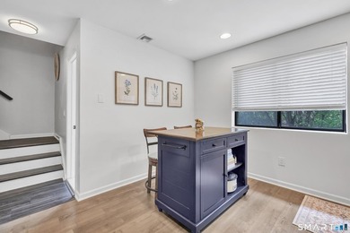 Welcome to this beautifully remodeled, turnkey second-floor - photo 16