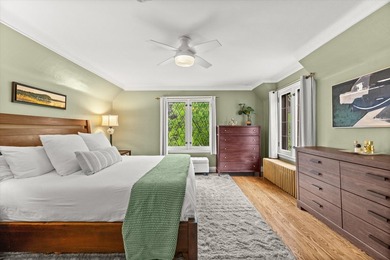 Welcome home to this beautifully updated Tudor in the heart of - photo 17