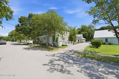 The Inn at Oriental -- Turn-Key Coastal Hospitality Investment - photo 8