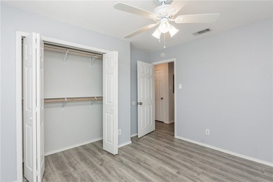 Fresh and move-in ready, this southside condo might be the right - photo 23