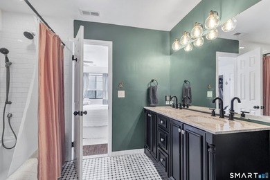 Welcome to this beautifully remodeled, turnkey second-floor - photo 27