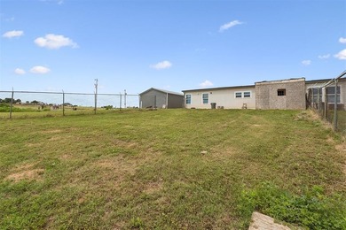 Charming mobile home on just under 4 acres with beautiful - photo 41