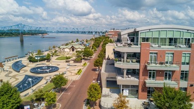 Ohio River Condo For Sale in Owensboro Kentucky