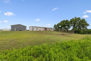 Charming mobile home on just under 4 acres with beautiful - photo 50