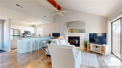 LAKE OF THE OZARKS - Panoramic Main Channel Views - Top-Floor - photo 5