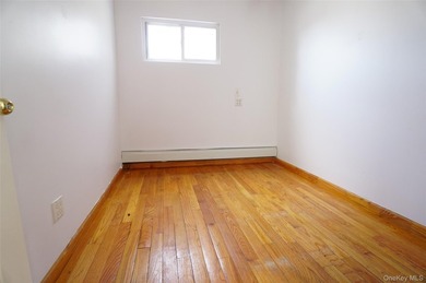 Two-family house located in Flushing, well-maintained, features - photo 8