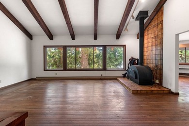 Rare opportunity to own an exceptional waterfront property - photo 11