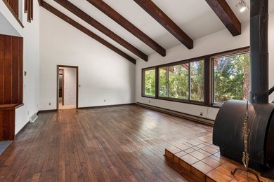 Rare opportunity to own an exceptional waterfront property - photo 13